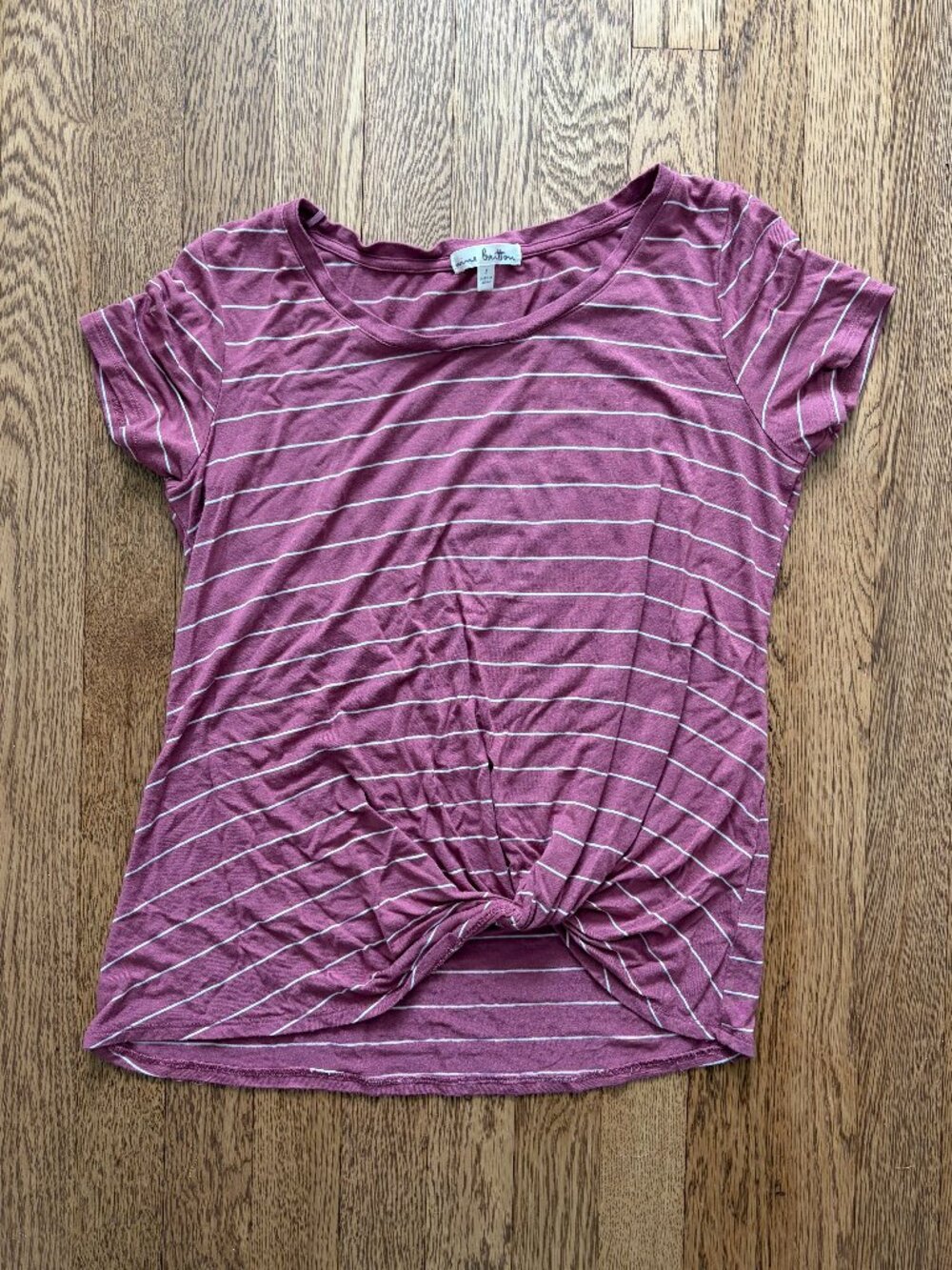 Nine Britton (Stitch Fix) Twist-Front Cotton T, Size S